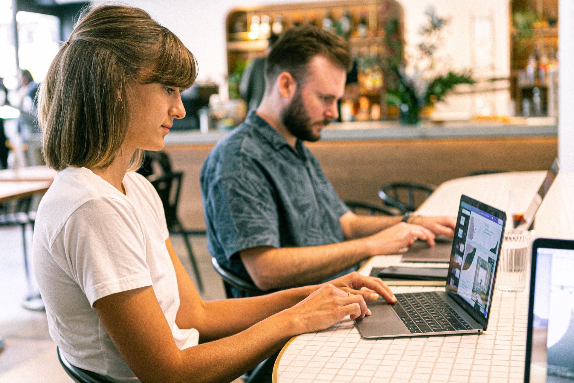 Claude Cowork Mac 完全入門：初心者向け丁寧な使い方ガイド