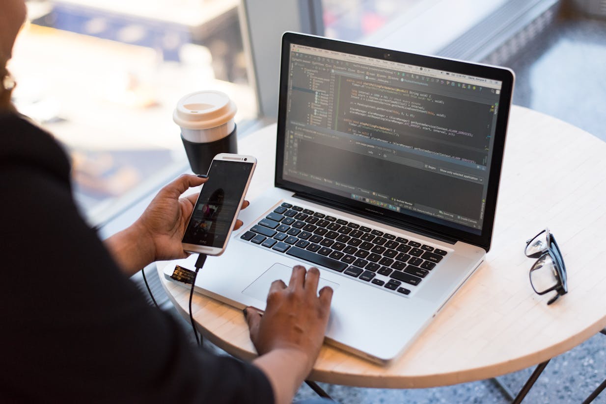 Ускорение разработки iOS в 2026 году