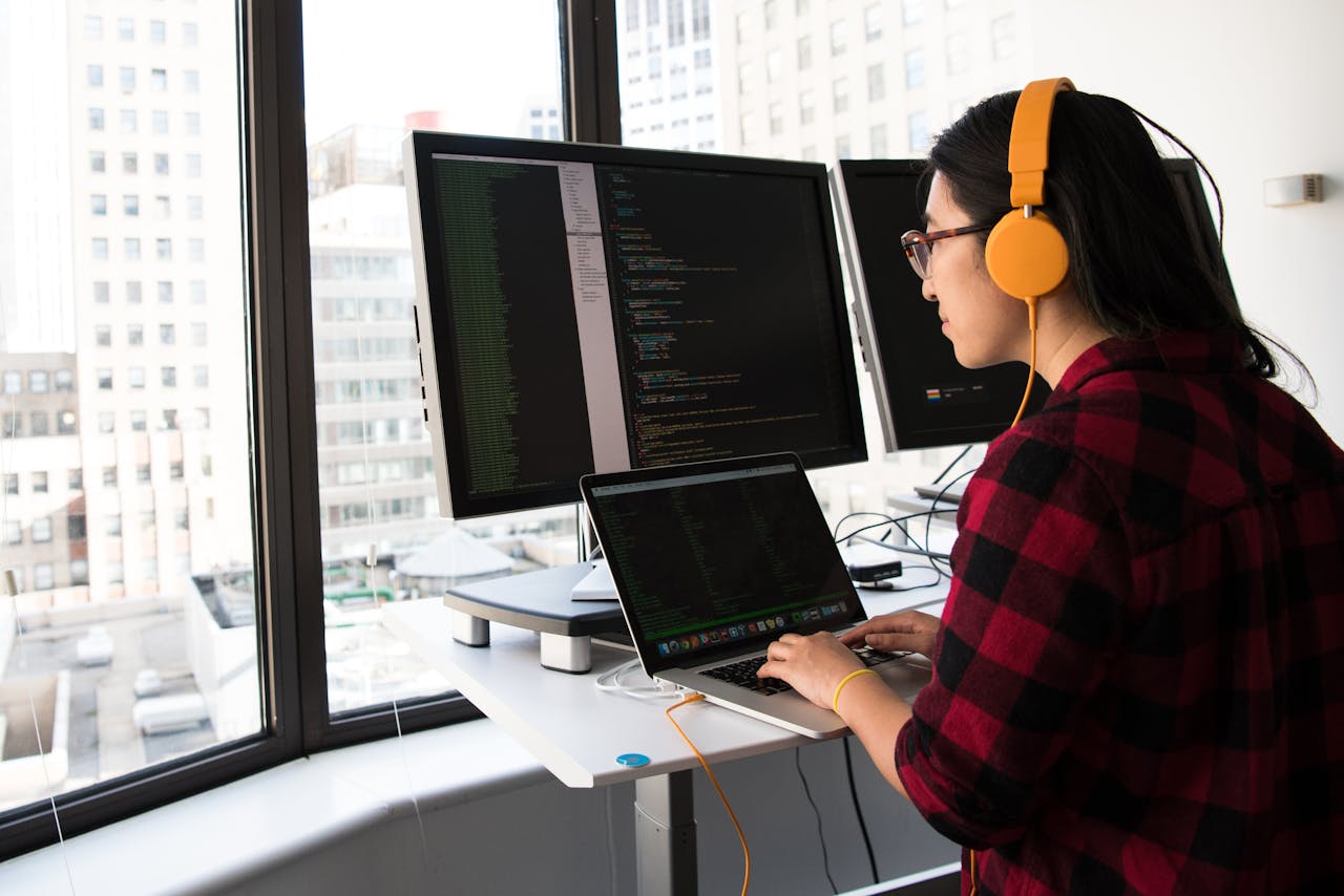 2026年獨占遠端 Mac CI：Xcode CLT 與完整 Xcode 決策矩陣