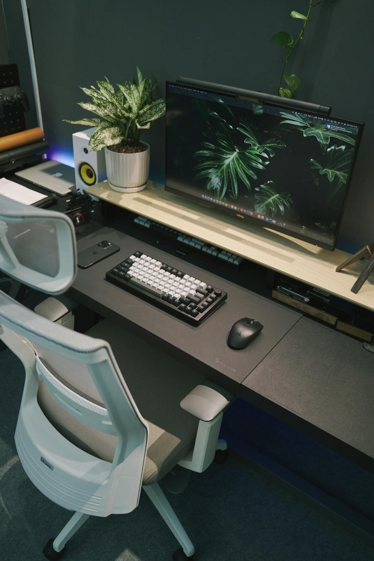 2026 年 Mac mini M4 配置选购指南——桌面工位与配置决策